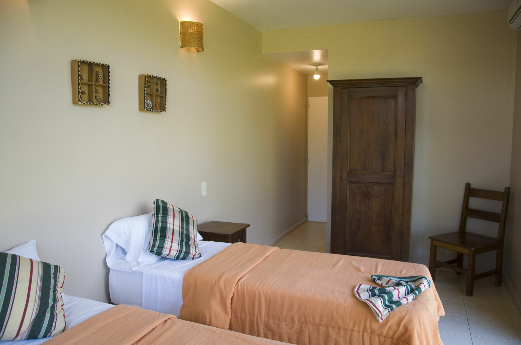 Tangoinn Club Iguazu Party Luxury Hostel Puerto Iguazu Bagian luar foto
